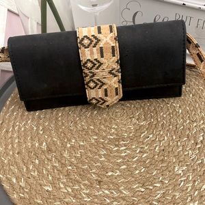 Beautiful shoulder bag 💯% made out of cork